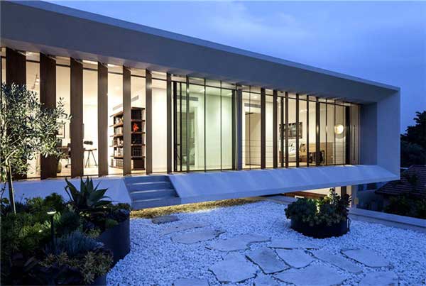 特拉维夫舒适的地中海风格别墅设计9