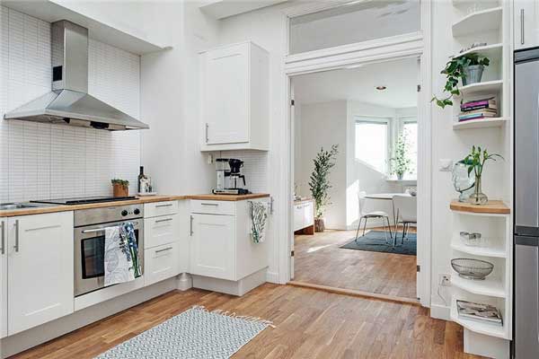  哥德堡舒适优雅的北欧纯白公寓设计  15